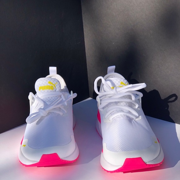 SALE💥💥💥PUMA Sneakers - Picture 5 of 10